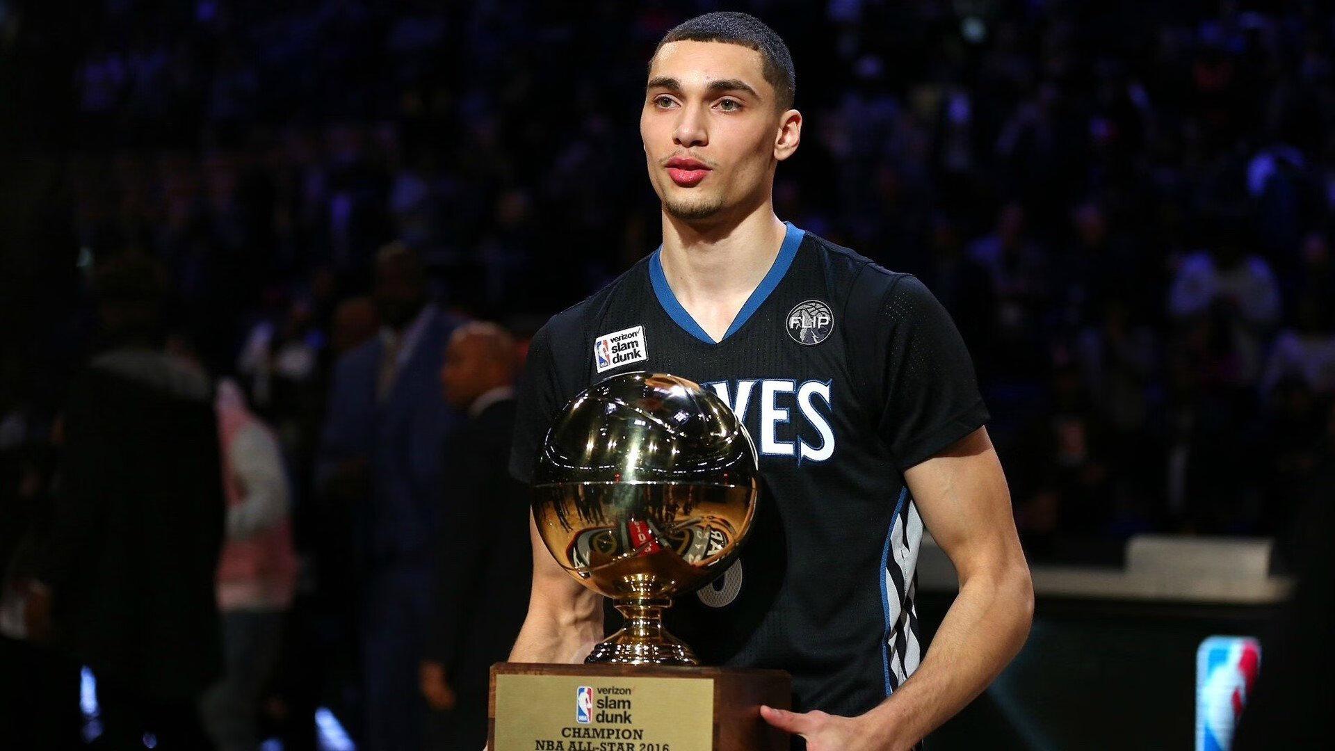 豪泽公开呼吁霍福德回归绿衫军,坦言理解其家庭优先抉择,五子之父的生涯十字路口