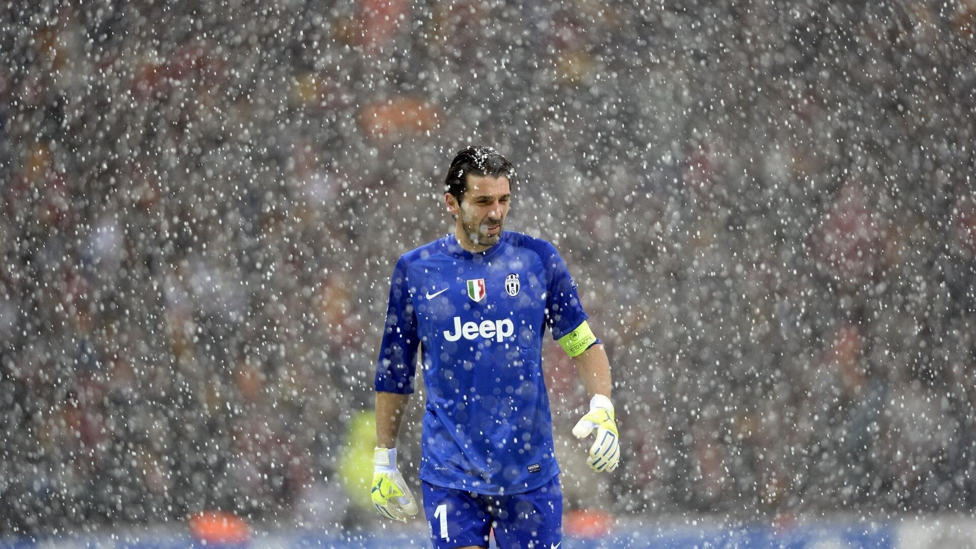 苏超观众人数飙升，场均3.9万媲美英超德甲，苏格兰足球迎来复兴时代